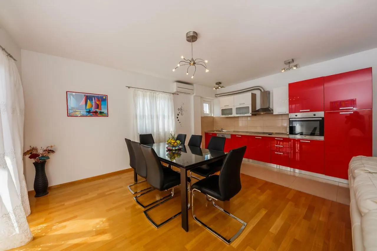Apartments Selak Split