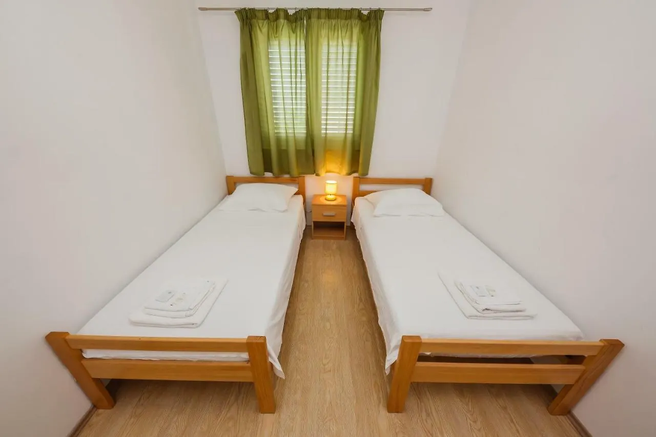 Apartments Selak Split